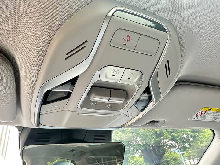 Фото 13 - Geely Preface