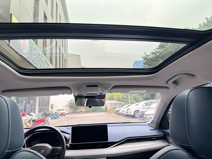 Фото 18 - Geely Preface