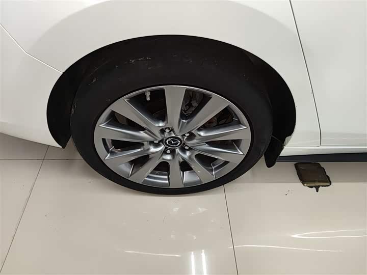 Фото 26 - Mazda 3 (Axela)