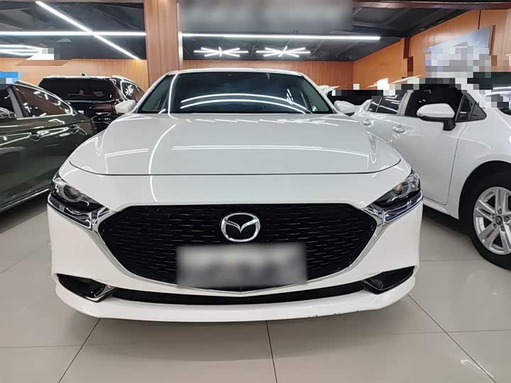 Фото 3 - Mazda 3 (Axela)