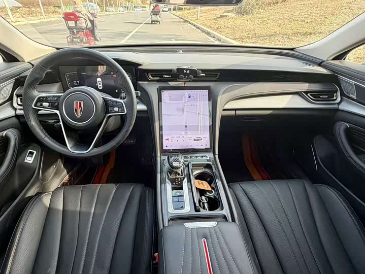 Фото 6 - Hongqi H5