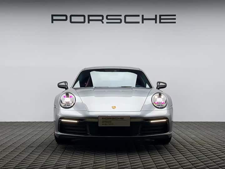 Фото 2 - Porsche 911