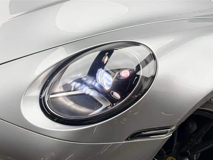 Фото 7 - Porsche 911