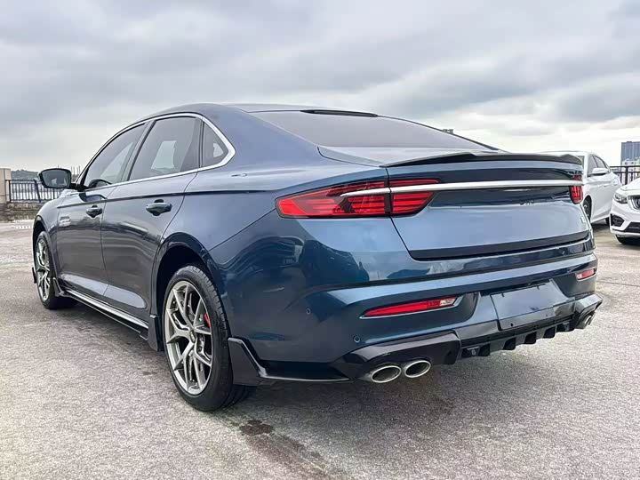 Фото 7 - Geely Preface