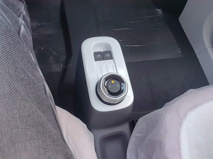 Фото 14 - Geely Galaxy Panda Mini