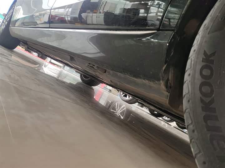 Фото 22 - Mercedes-Benz E-Class