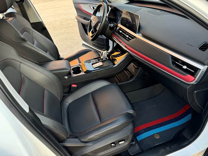 Фото 11 - Chery Tiggo 7 Plus