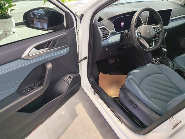 Фото 16 - Volkswagen Tharu