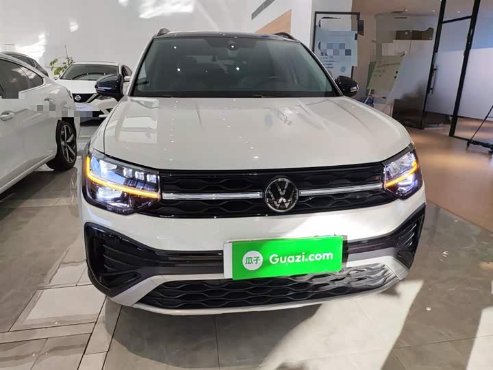 Фото 3 - Volkswagen Tharu