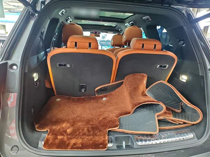 Фото 19 - LiXiang L9