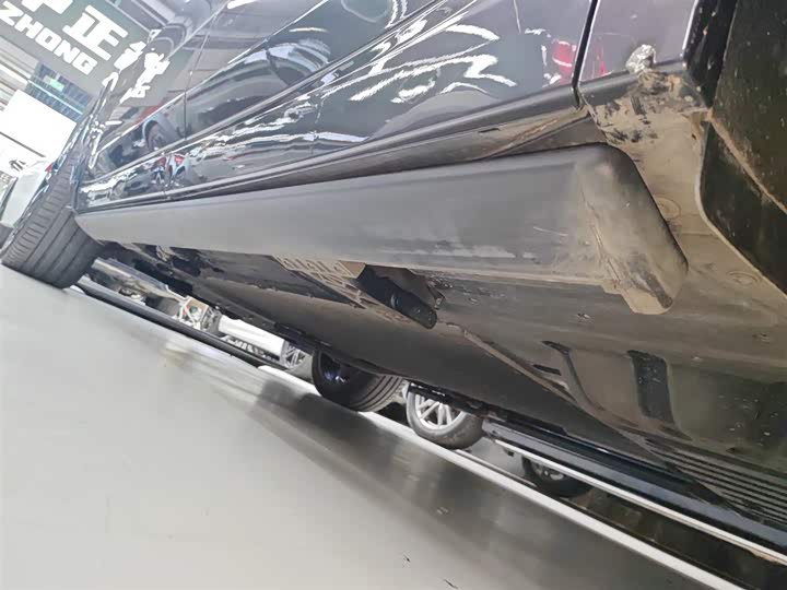 Фото 22 - LiXiang L9