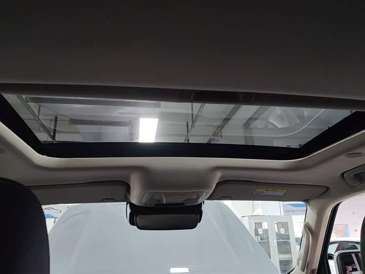 Фото 18 - Tank 300