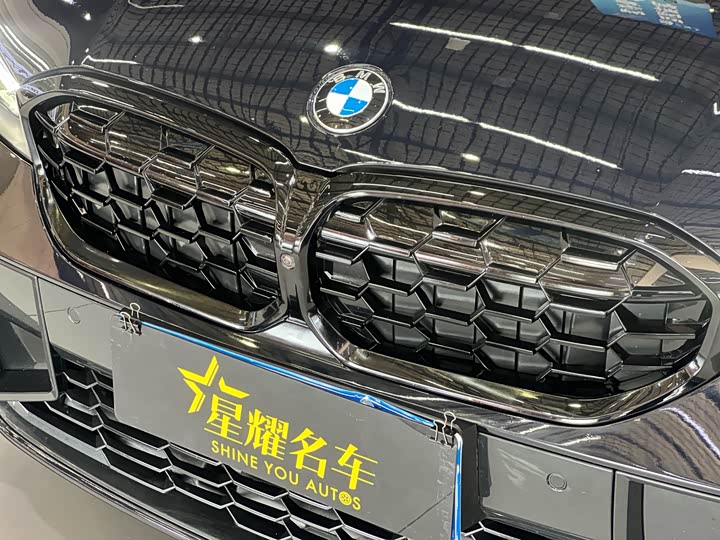 Фото 4 - BMW 3 Series