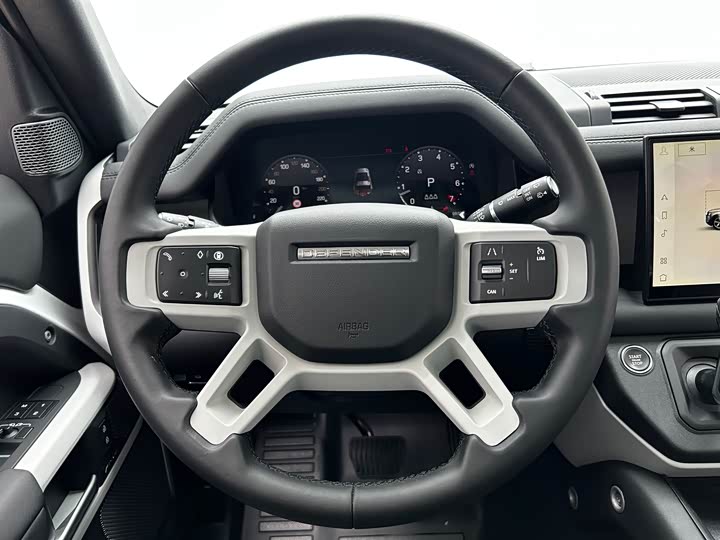 Фото 14 - Land Rover Defender