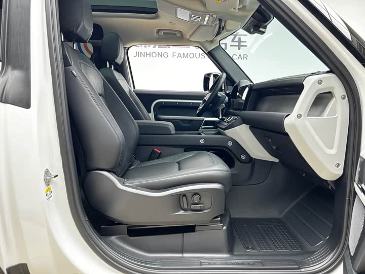 Фото 20 - Land Rover Defender