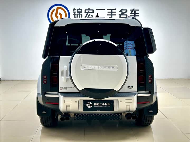 Фото 25 - Land Rover Defender