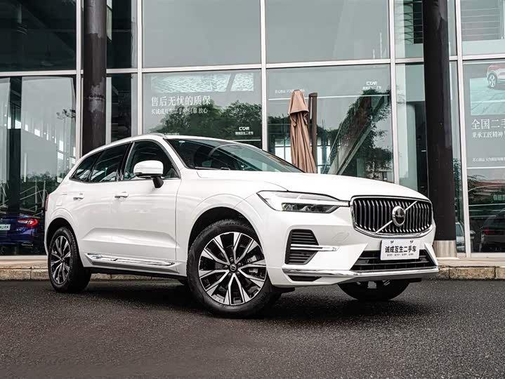 Фото 3 - Volvo XC60