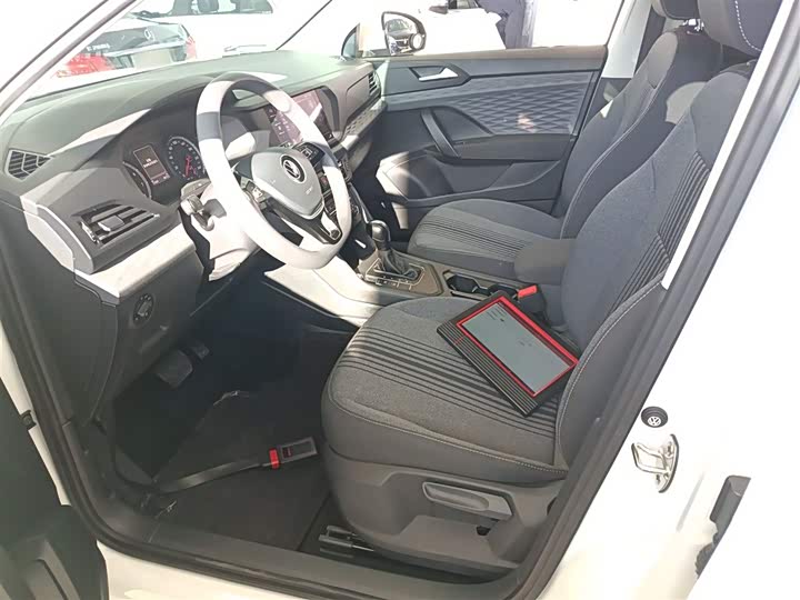 Фото 15 - Volkswagen Tharu