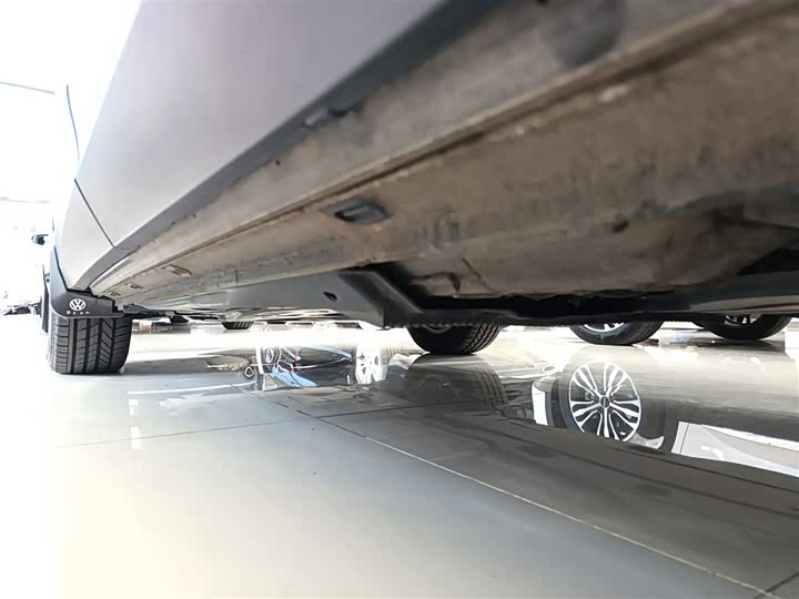 Фото 22 - Volkswagen Tharu