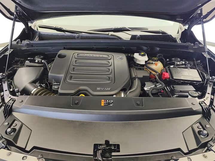 Фото 10 - Buick Envision Plus