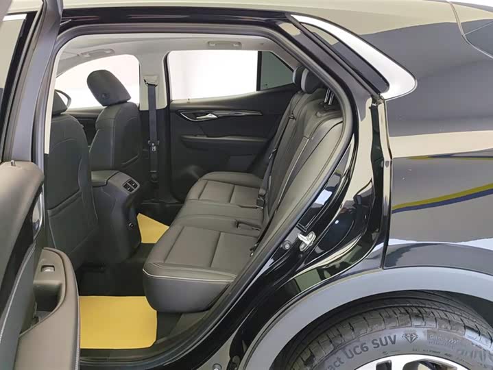 Фото 11 - Buick Envision Plus