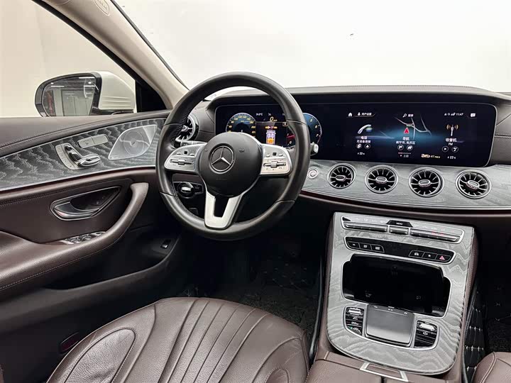 Фото 11 - Mercedes-Benz CLS-Class