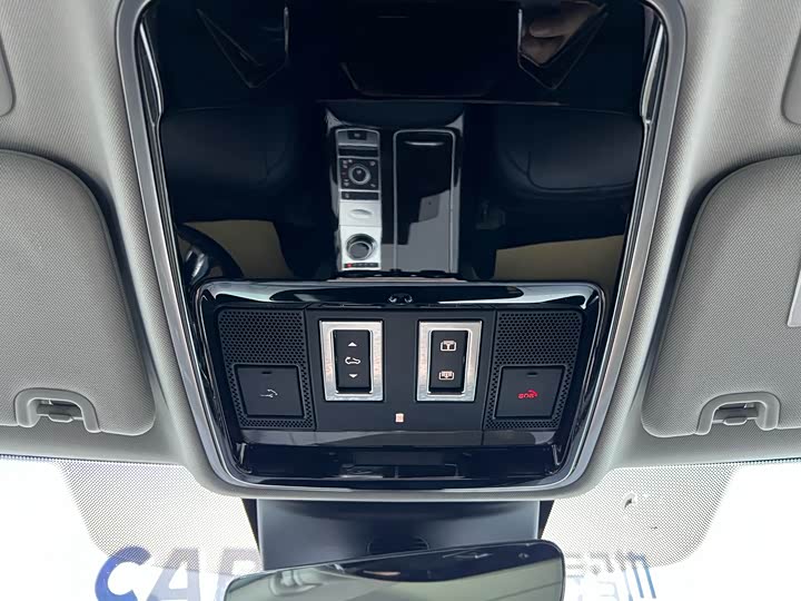 Фото 17 - Land Rover Range Rover