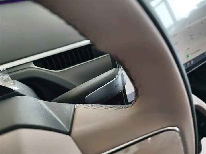 Фото 13 - XPeng Mona M03