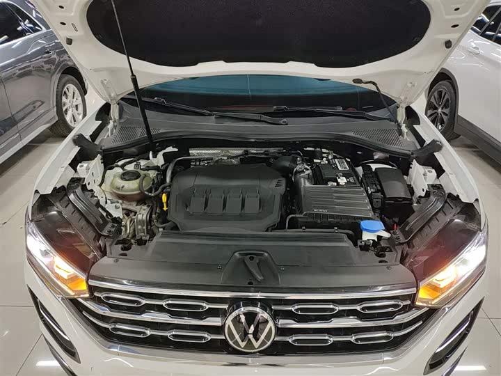 Фото 20 - Volkswagen Tayron