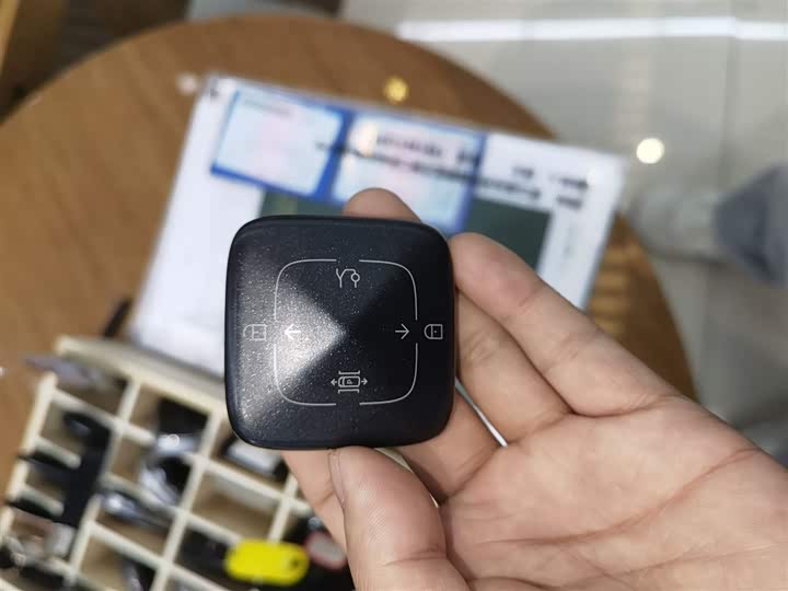 Фото 9 - Zeekr 001