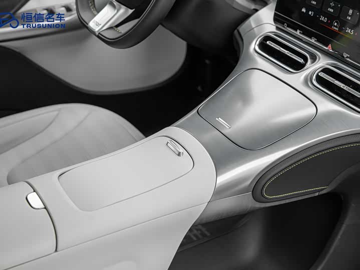 Фото 17 - Smart #1