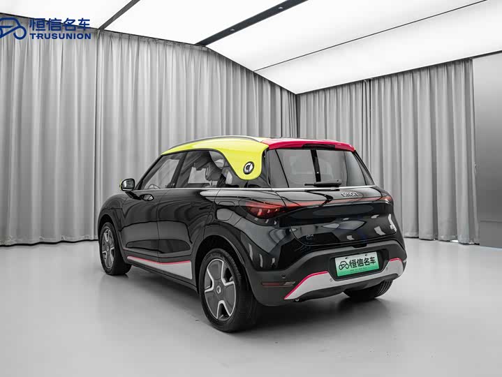 Фото 9 - Smart #1