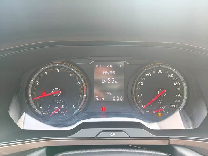 Фото 10 - Volkswagen Tharu