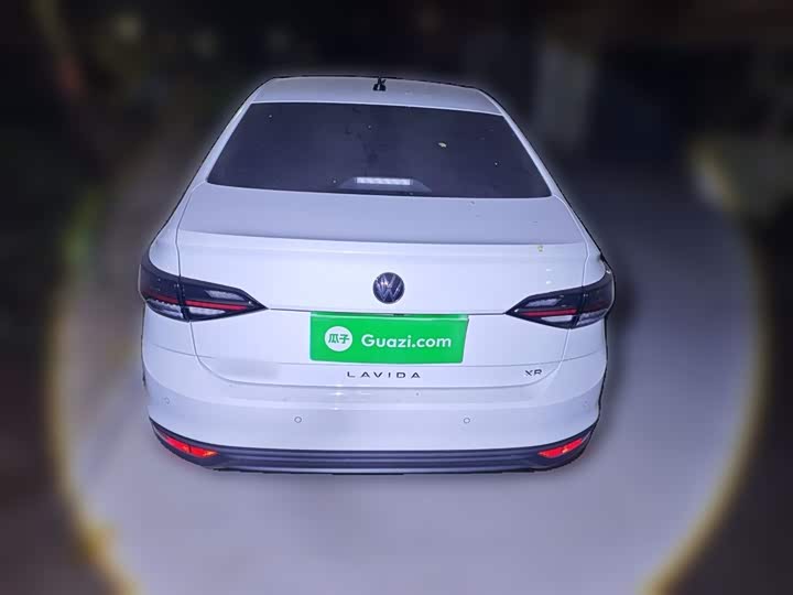 Фото 28 - Volkswagen Lavida