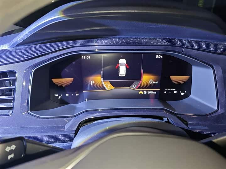 Фото 4 - Volkswagen Lavida