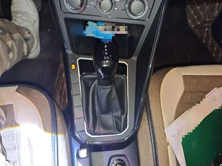 Фото 7 - Volkswagen Lavida