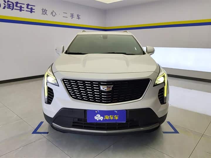 Фото 2 - Cadillac XT4