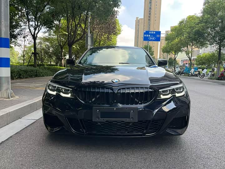 Фото 2 - BMW 3 Series