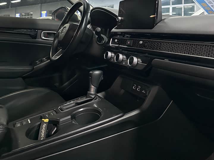 Фото 17 - Honda Integra