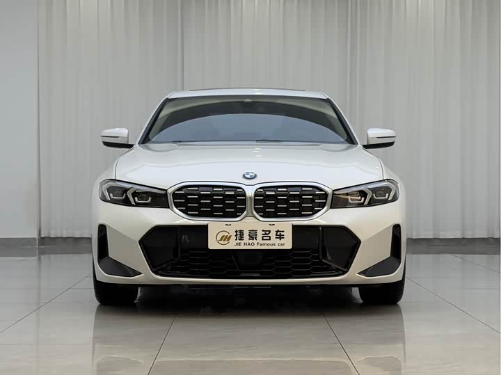 Фото 2 - BMW 3 Series