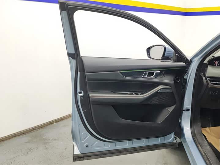 Фото 7 - Changan UNI-K