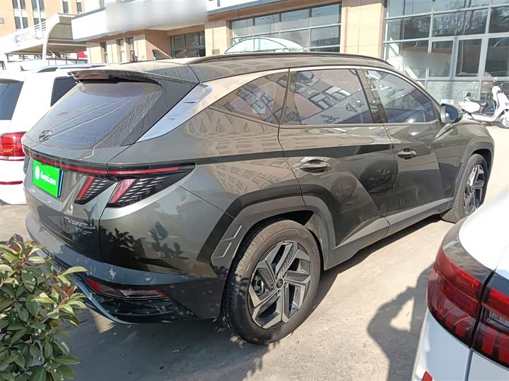 Фото 6 - Hyundai Tucson L