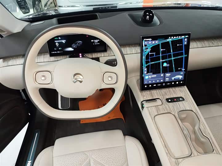 Фото 11 - Nio ET7