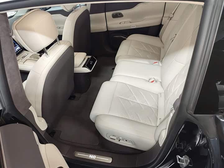 Фото 17 - Nio ET7