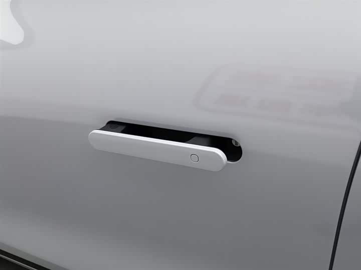 Фото 18 - Leapmotor C11