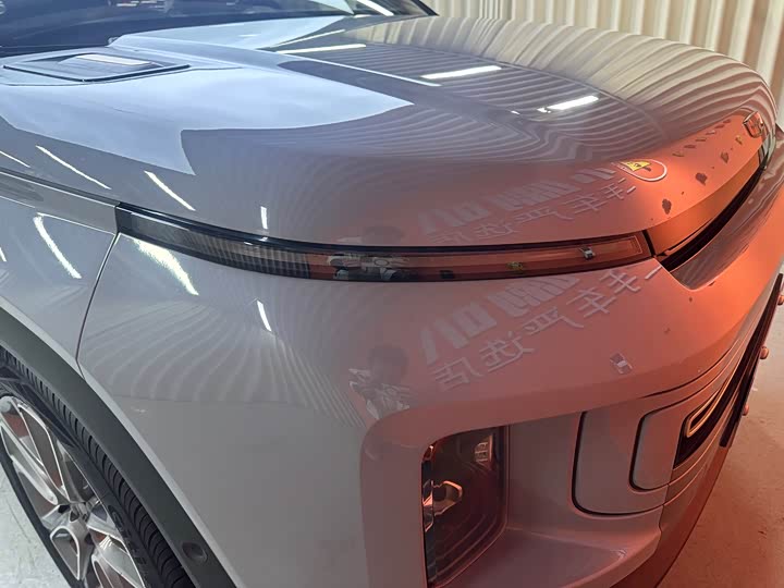 Фото 20 - Geely Icon