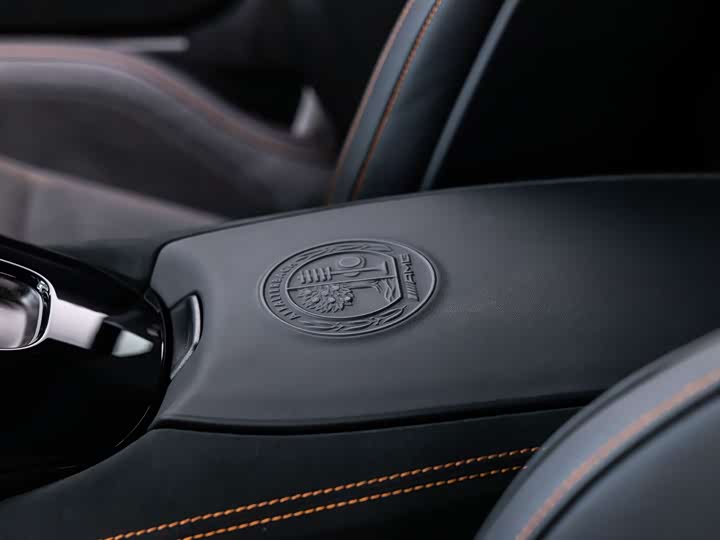 Фото 12 - Mercedes-Benz AMG GT