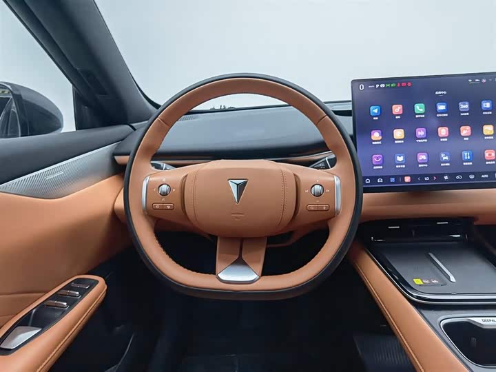 Фото 11 - Changan Deepal S05