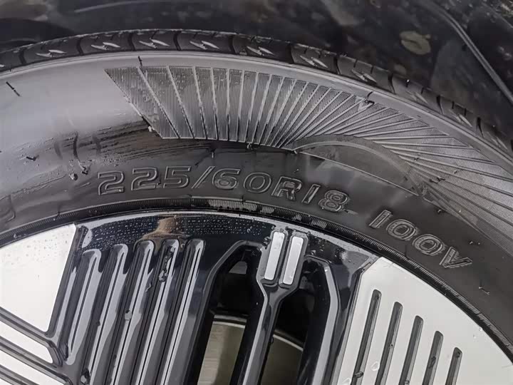 Фото 24 - Changan Deepal S05