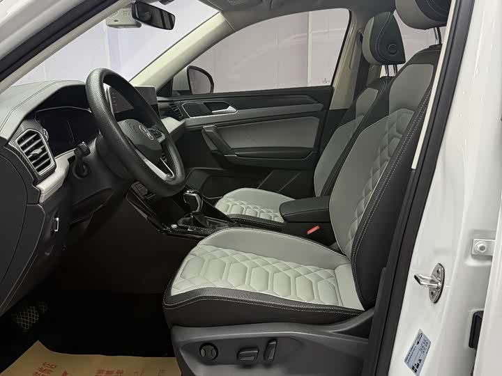 Фото 8 - Volkswagen Tayron